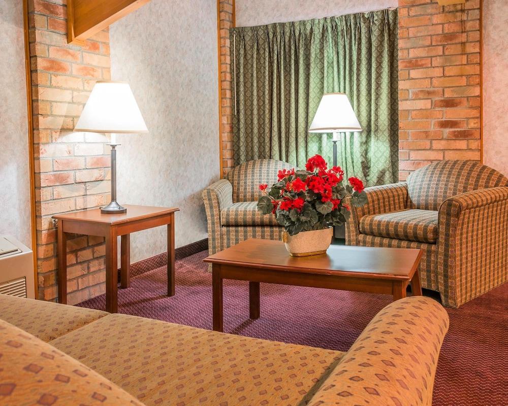 Rodeway Inn Куперсвілл Екстер'єр фото