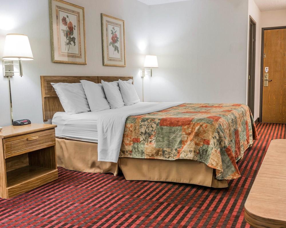 Rodeway Inn Куперсвілл Екстер'єр фото