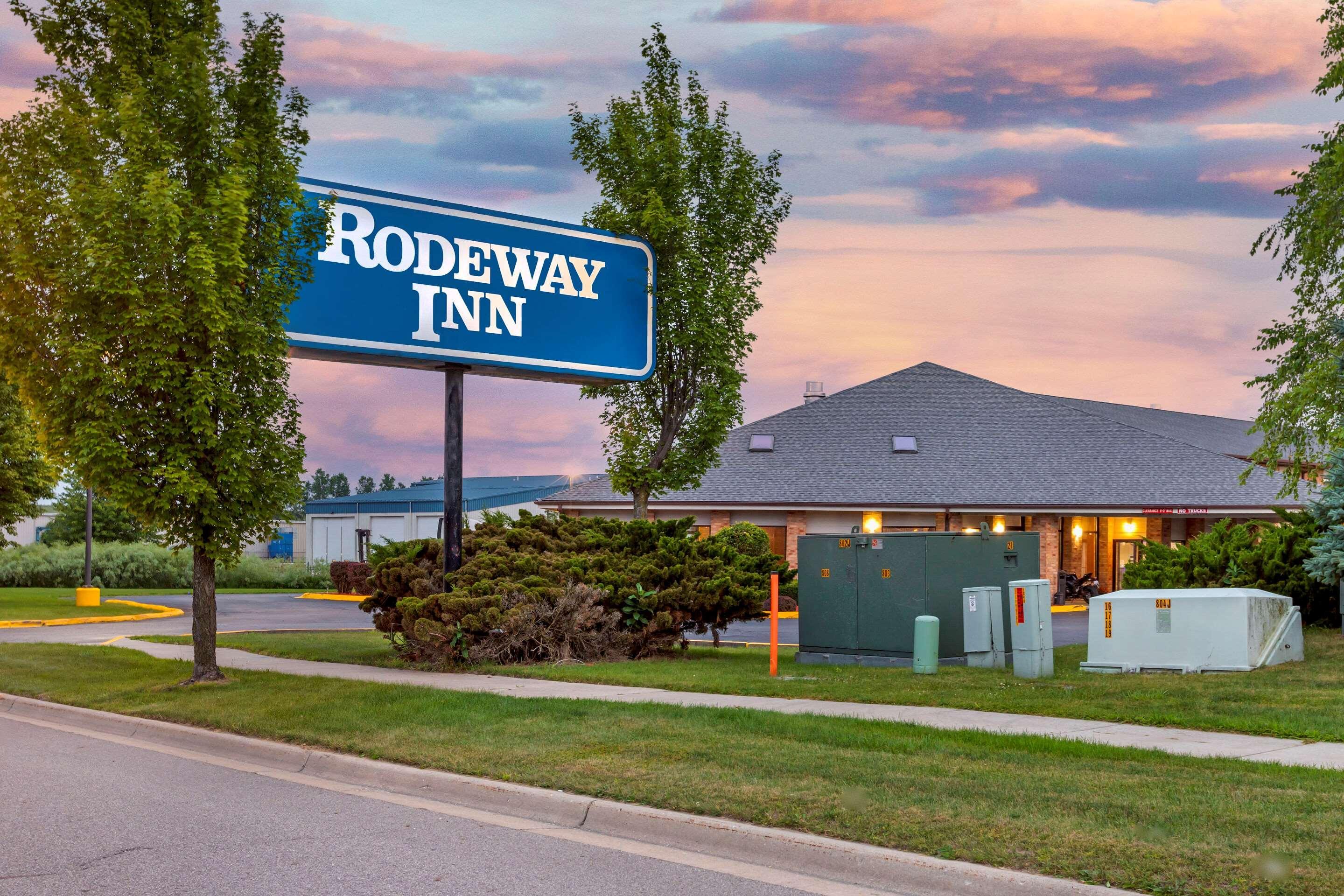 Rodeway Inn Куперсвілл Екстер'єр фото