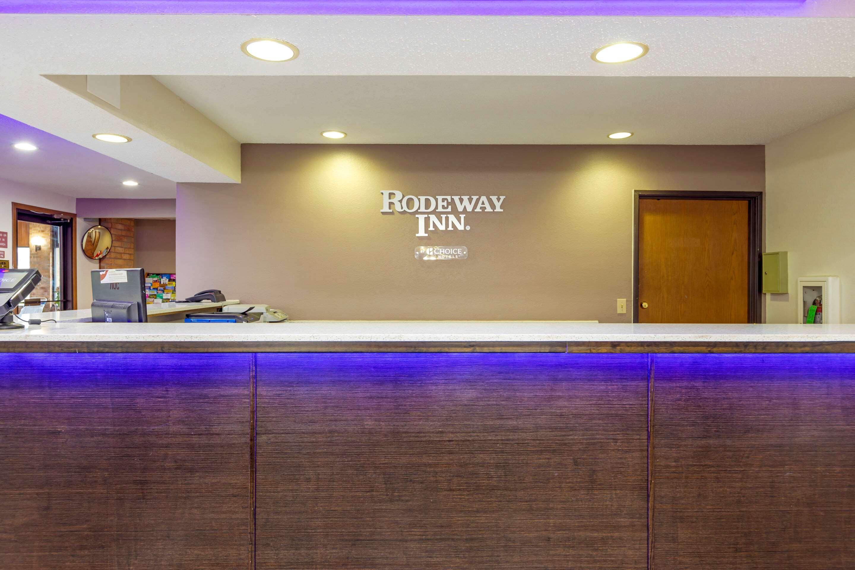 Rodeway Inn Куперсвілл Екстер'єр фото